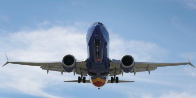 Безопасность Boeing-737 MAX оценивал сам авиаконцерн