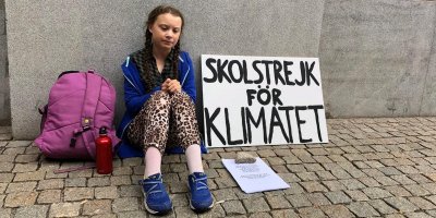 Девочка, объявившая бойкот школе из-за вредных выбросов, выдвинута на Нобелевскую премию мира