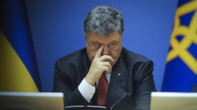 Экс-министр: Порошенко готовится бежать с Украины после выборов - «Новороссия»