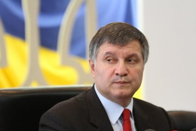 Глава МВД Украины пообещал жестко пресечь насилие со стороны радикалов - «Новороссия»