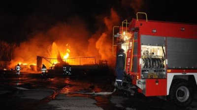 К тушению пожара в Кировограде подключены все спасательные подразделения города - «Новороссия»