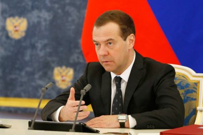 Медведев назвал условия транзита газа через Украину - «Новороссия»