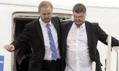 «Мочит губы»: Администрация Порошенко прокомментировала алкогольные пристрастия президента - «Новороссия»