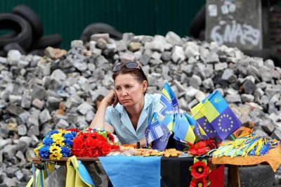 На Украине уменьшился размер средней зарплаты - «Новороссия»