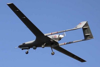 Порошенко анонсировал испытания турецких боевых дронов - «Новороссия»