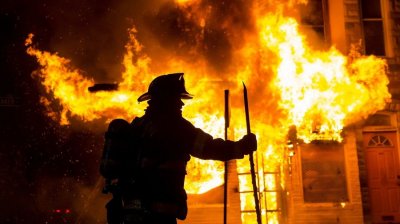 Пожар в Красногоровке унес жизни четверых людей - «Новороссия»