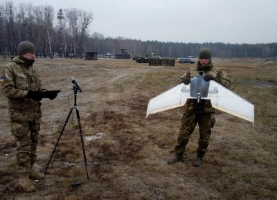 Украинские боевики планируют использовать ударные беспилотники для обстрелов КПВВ «Станица Луганская» - «Новороссия»