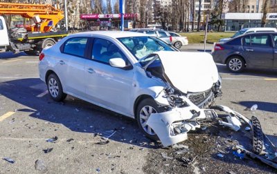 В Киеве столкнулись два такси: трое пострадавших - «Украина»