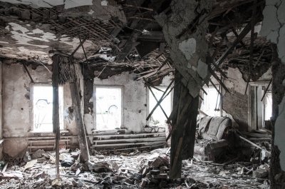 Волонтер обнародовал видео из разрушенного обстрелами ВСУ поселка Русский край - «Новороссия»