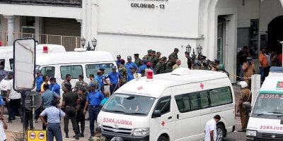 Число жертв взрывов на Шри-Ланке выросло до 290 человек