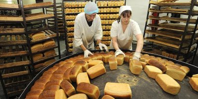 Глава сибирского хлебозавода предложил увеличить цену хлеба до 80 рублей