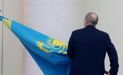 Казахастан в ожидании: Режим Назарбаева падет до конца года - «Политика»