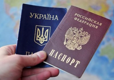 Киев пригрозил жителям Донбасса потерей украинского гражданства - «Новороссия»
