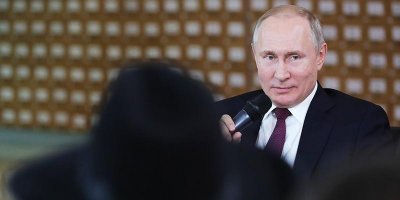 Крымчан поразила осведомленность Путина и его быстрая реакция на все вопросы