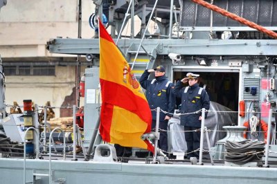 Одесситы в День дурака смогли посетить корабли НАТО - «Новороссия»