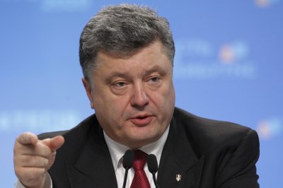 Порошенко выступил с призывом к Зеленскому «не прятаться» и прийти на дебаты - «Новороссия»