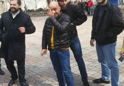 «Пошел вон!»: В Одессе местные жители облили депутата Найема фекалиями - «Новороссия»