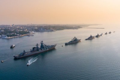 Российские военные корабли вышли в Черное море из-за учений НАТО - «Новороссия»