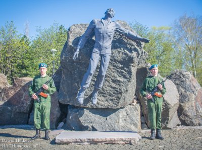 В Донецке состоялись возложение цветов и международный слет ветеранов Афганистана России и ДНР - «Новороссия»