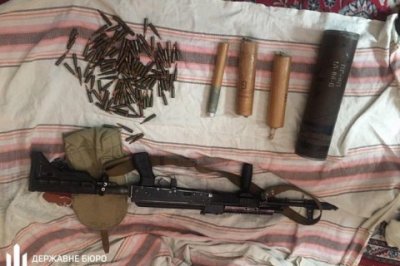 В Николаеве боевик ВСУ украл из части автоматы и тротил - «Новороссия»