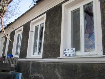 В Первомайске в результате обстрела со стороны ВСУ поврежден жилой дом - «Новороссия»