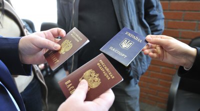 В России открылся первый пункт выдачи паспортов для жителей ЛНР - «Новороссия»