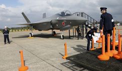 Украинские летчики готовятся: Собственные генералы и Китай засунут их в «мертвую петлю» - «Военные действия»