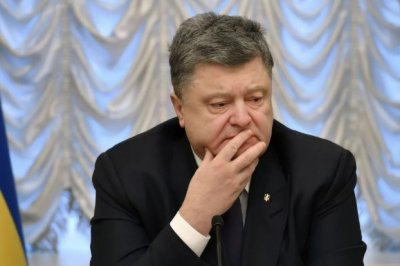 Генпрокуратура Украины силой доставит Порошенко на допрос после сегодняшней неявки - «Новороссия»