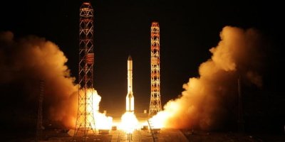 Мощнейший российский спутник "Ямал-601" вышел на орбиту