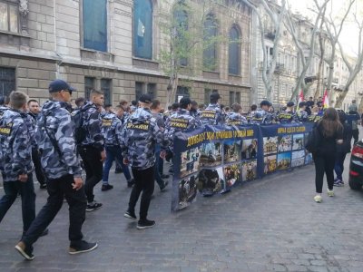 Нацисты в годовщину трагедии 2 мая провели в Одессе «Марш украинского порядка» - «Новороссия»