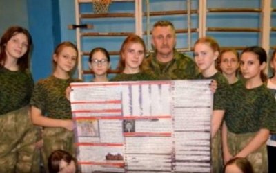 Правозащитники показали, как в "ДНР" готовят детей воевать - (видео)