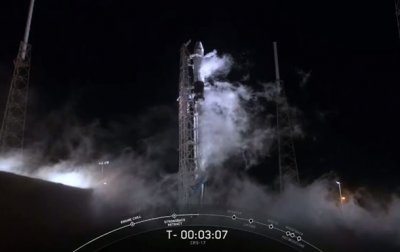 Ракета с кораблем Dragon с грузом для МКС запущена в США - (видео)