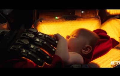 Робот вырастил ребенка в трейлере фильма Я мать - (видео)