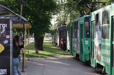 В Днепропетровске аварийный «ретро-трамвай» парализовал работу электротранспорта - «Новороссия»