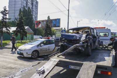 В Киеве двое военных ВСУ погибли в ДТП после учений - «Новороссия»