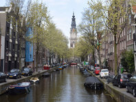 Власти Амстердама решили запретить бензиновые и дизельные машины с 2030 года - «Автоновости»