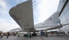 «Суперджет» не супер: Чем больше власть хвалит Sukhoi Superjet 100, тем страшнее пассажирам - «Происшествия»