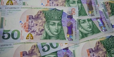 Грузинская валюта упала до минимального уровня за всю историю