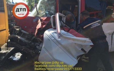 Масштабное ДТП под Киевом: пострадали 26 человек - «Украина»