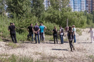 На пляже в Киеве обнаружен труп с простреленной головой - «Новороссия»