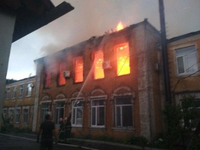 На Украине от удара молнии загорелось здание госадминистрации - «Новороссия»