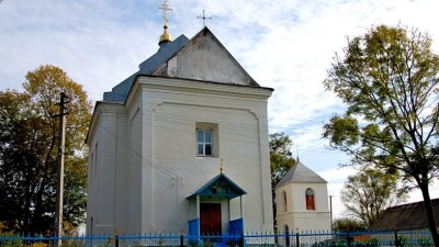 На Волыни православные верующие защитили храм от нападения раскольников - «Новороссия»