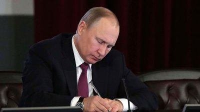 Путин продлил контрсанкции и выдвинул условие транзитных перевозок товаров через Россию - «Новороссия»