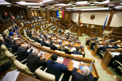 В Молдавии два разных правительства провели параллельные заседания - «Новороссия»