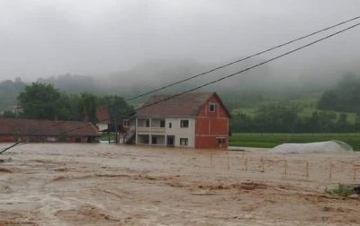 В Сербии из-за наводнений объявлен режим ЧС - (видео)