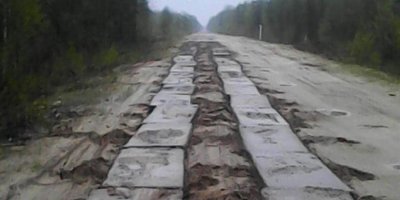 В Томской области украли участок единственной дороги между поселками
