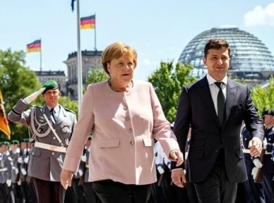 Зеленский встретился с Меркель в Берлине - «Новороссия»