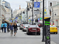 Владельцы элитных машин чаще других не платят за парковку в Москве - «Автоновости»