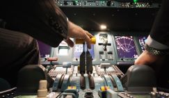 Америка начала играть в пользу рубля - «Экономика»