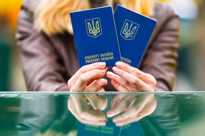 Две страны отменили безвизовый режим с Украиной - «Новороссия»